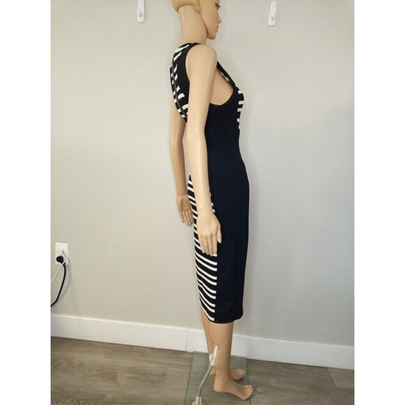 Urban Rose Black White Striped Midi Dress Size Medium - Picture 4 of 6